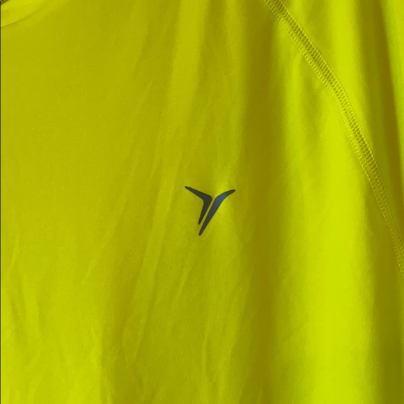 Old Navy Active tshirt men’s XL - Picture 2 of 8